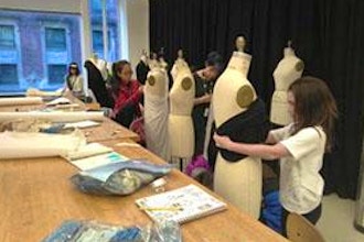 Fashion Camp: Ages 10-13